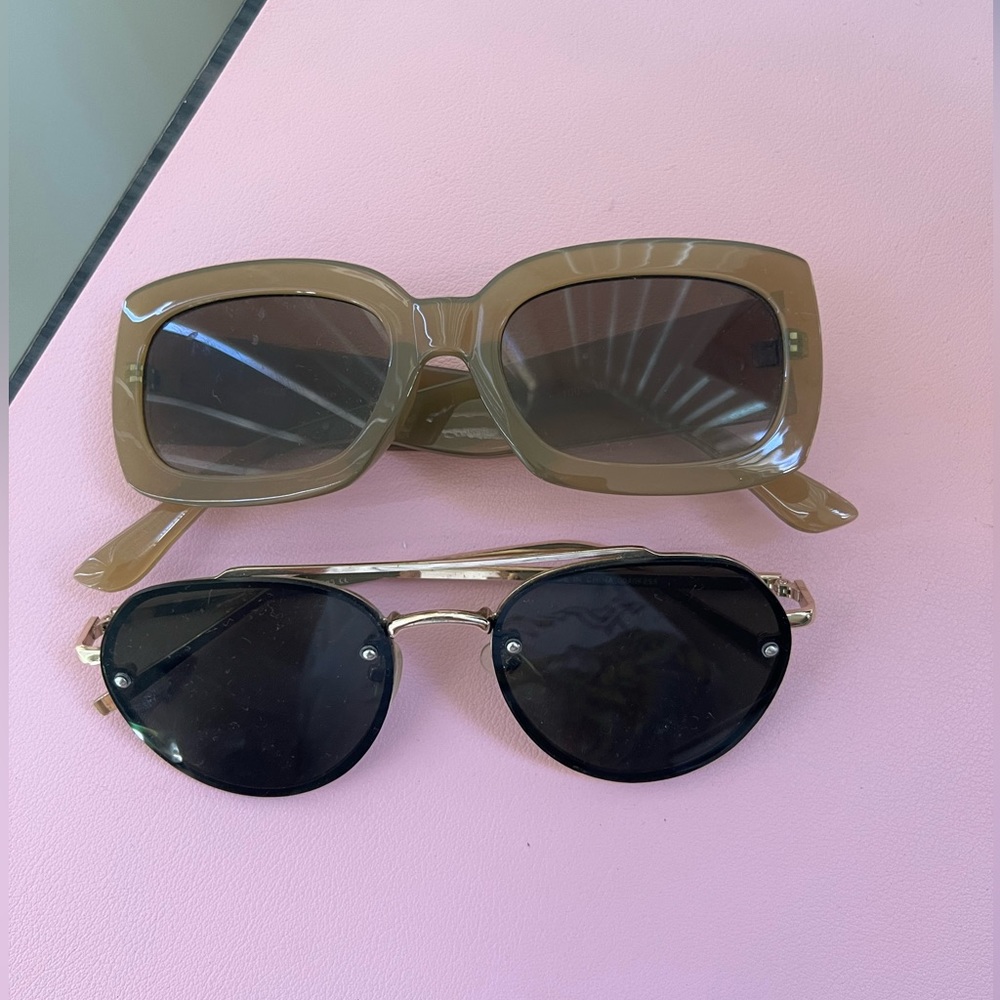 Retro square glasses and aviator style glasses